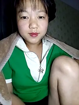 Quynhsumon online show from March 6, 2026, 3:18 pm