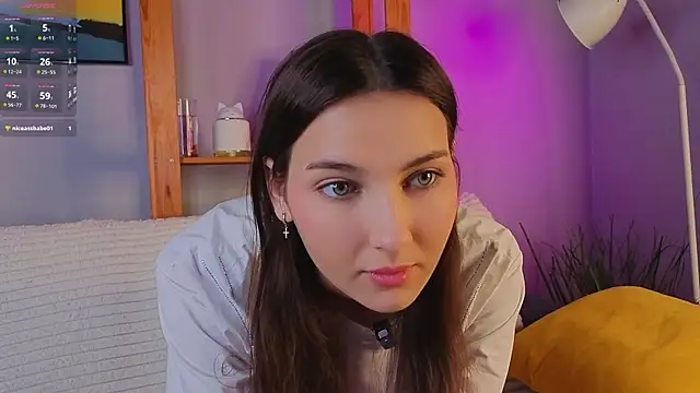 KateCahee online show from December 17, 2025, 1:21 am