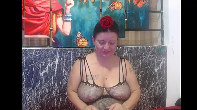 Debora Cienfuegos25 online show from December 3, 2025, 12:12 am