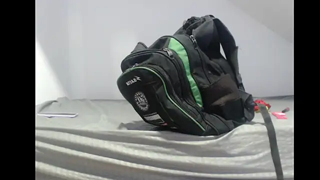 Snapshot of Debora_Cienfuegos25 chatting on January 19, 2026, 2:10 pm Debora Cienfuegos25 online show from January 19, 2026, 2:10 pm