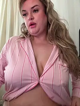 Snapshot of Scottish_Milf_Bella_xo chatting on January 19, 2026, 10:30 am Scottish Milf Bella xo online show from January 19, 2026, 10:30 am