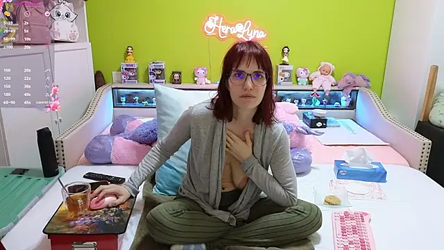  HeraLuna  online show from March 16, 2026, 10:34 pm