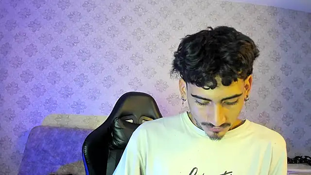 Mr Strike online show from December 5, 2025, 3:16 am