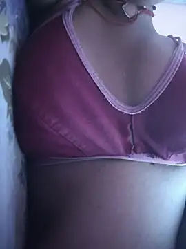 QRESABABY online show from July 15, 2026, 10:39 pm