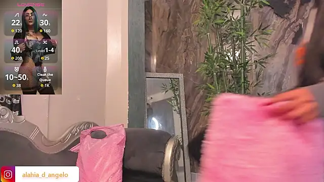 Snapshot of sydney_miller_ chatting on February 6, 2026, 11:12 pm sydney miller online show from February 6, 2026, 11:12 pm