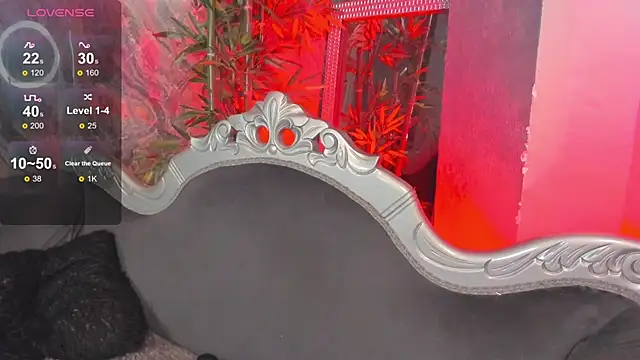 sydney miller  online show from April 10, 2026, 11:23 pm