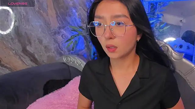 Snapshot of sydney_miller_ chatting on February 9, 2026, 11:25 pm sydney miller online show from February 9, 2026, 11:25 pm