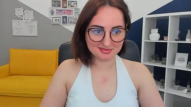 NoraSimons online show from March 7, 2026, 4:23 pm