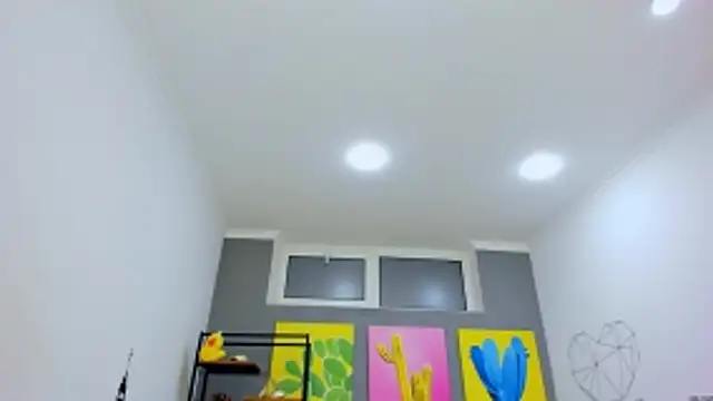 NoraSimons online show from February 27, 2026, 5:40 am