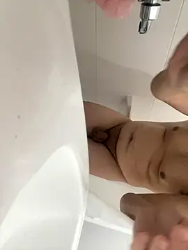 Snapshot of Gduende7 chatting on October 21, 2025, 10:09 pm Gduende7 online show from October 21, 2025, 10:09 pm