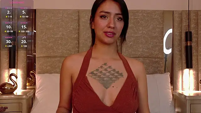 Penelope-Cross online show from November 7, 2025, 5:28 pm