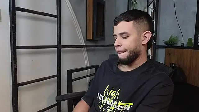 Maxcole 07 online show from January 10, 2026, 7:20 pm