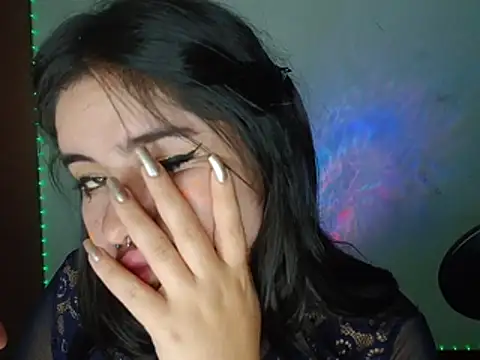 Magic Alicee  online show from July 10, 2026, 7:08 am