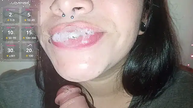 Magic Alicee  online show from March 13, 2026, 4:28 am