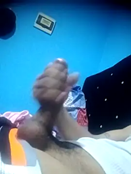 Scorpion05  online show from December 5, 2025, 7:07 am