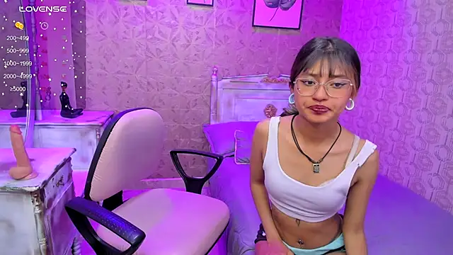 Noa clk online show from November 27, 2025, 3:51 am