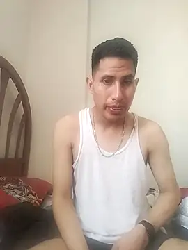 Niyorquino26 online show from October 22, 2025, 3:44 pm