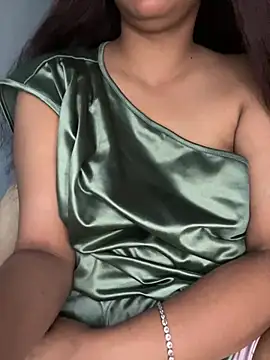 Cute Marina online show from May 30, 2026, 7:58 am
