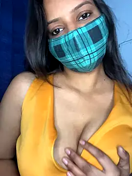 Cute Marina online show from November 27, 2025, 6:36 am