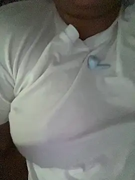 Snapshot of Cute_Marina chatting on July 9, 2026, 4:35 am Cute Marina online show from July 9, 2026, 4:35 am