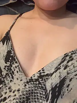 Emily-y online show from February 1, 2026, 12:47 pm