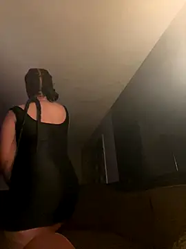 CreammieDelite online show from October 30, 2025, 7:28 am