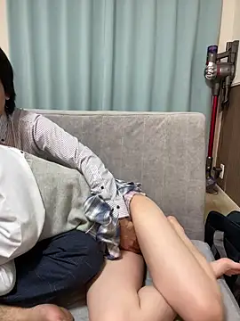 school ch online show from February 25, 2026, 8:52 pm