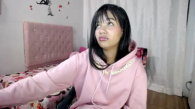 TaylorLight online show from November 29, 2025, 9:31 am