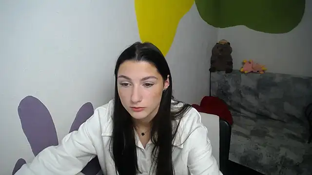 a alessia online show from October 29, 2025, 2:27 pm