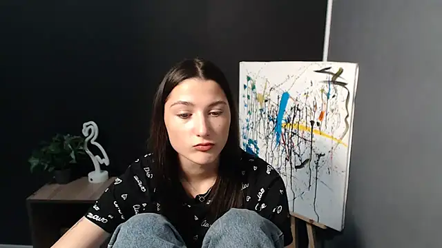 a alessia online show from November 4, 2025, 1:48 pm