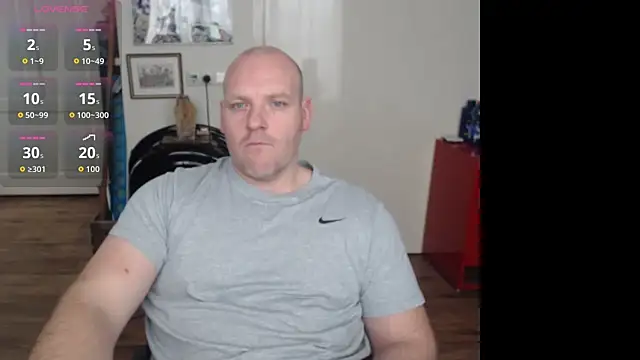 Snapshot of markrollo chatting on February 11, 2026, 3:12 pm markrollo online show from February 11, 2026, 3:12 pm