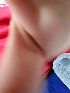 Rafael-12345 online show from April 10, 2026, 7:15 am