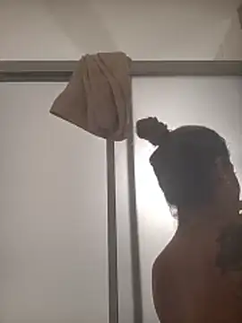 DESIRIE0609 online show from November 6, 2025, 2:37 am