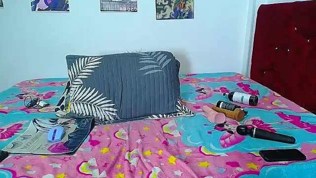 Gigi Scott  online show from February 13, 2026, 12:21 am