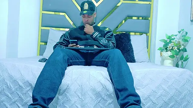 Neytanmalcon online show from November 23, 2025, 11:42 am