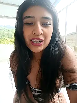 Nahomievans233 online show from December 2, 2025, 2:30 pm