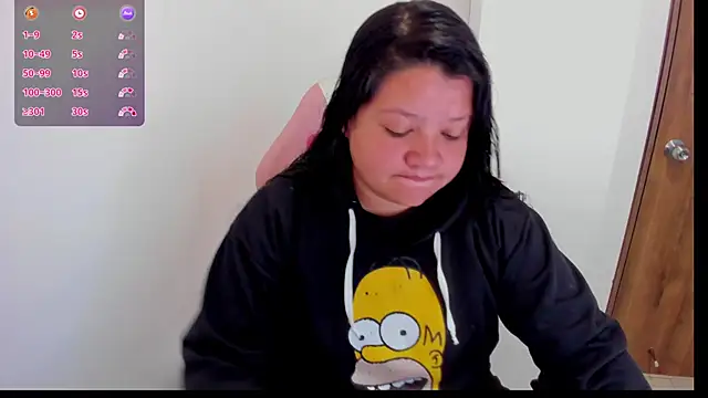 Snapshot of Sweet_Deemonn chatting on October 25, 2025, 1:23 pm Sweet Deemonn online show from October 25, 2025, 1:23 pm