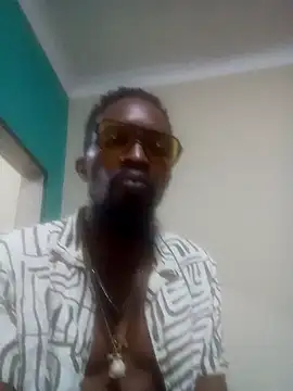 Snapshot of Blck420 chatting on October 23, 2025, 9:35 pm Blck420 online show from October 23, 2025, 9:35 pm