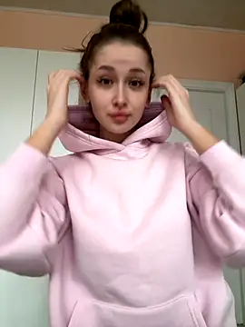 Angel hotyy online show from November 22, 2025, 1:21 pm