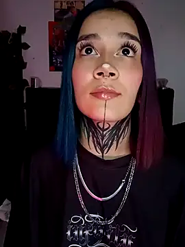 Snapshot of SharonSalazar chatting on February 22, 2026, 2:03 am SharonSalazar online show from February 22, 2026, 2:03 am