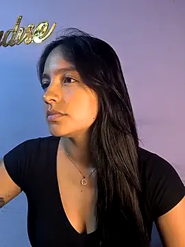 SofiCastro09  online show from March 26, 2026, 3:49 am