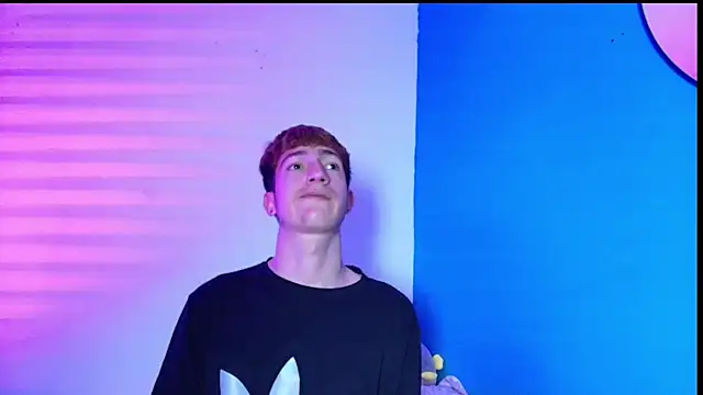 Erick Taylor3 online show from February 18, 2026, 8:27 pm