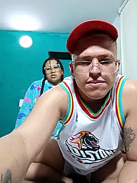 Snapshot of marimar_24 chatting on October 23, 2025, 2:27 pm marimar 24 online show from October 23, 2025, 2:27 pm