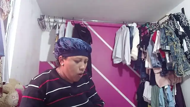 Snapshot of marimar_24 chatting on March 25, 2026, 10:30 pm marimar 24 online show from March 25, 2026, 10:30 pm