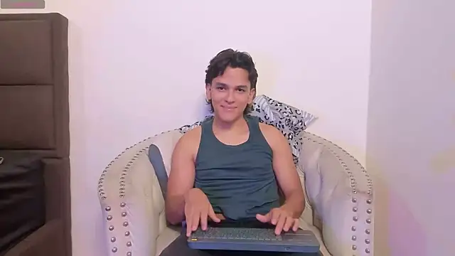 Salomon Mendoza online show from October 27, 2025, 5:30 am