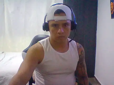 Snapshot of JuanPabloBocanegra chatting on October 23, 2025, 5:28 am JuanPabloBocanegra online show from October 23, 2025, 5:28 am