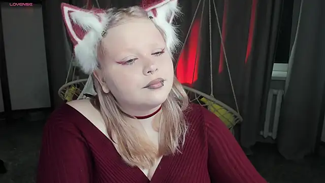 Snapshot of LottieReed chatting on May 31, 2026, 6:41 am LottieReed online show from May 31, 2026, 6:41 am