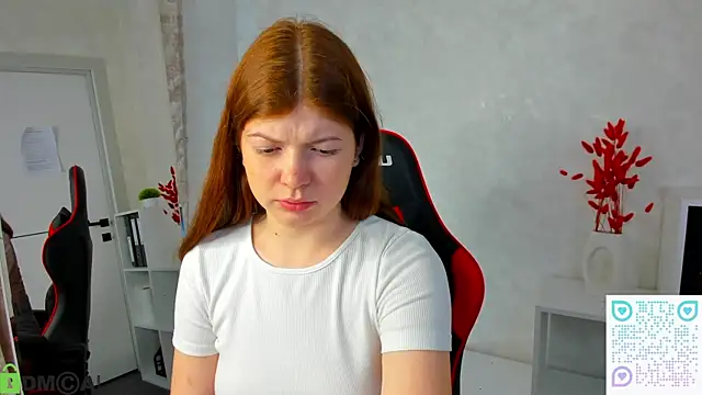 Snapshot of Nika_Jonson chatting on December 14, 2025, 1:12 am Nika Jonson online show from December 14, 2025, 1:12 am