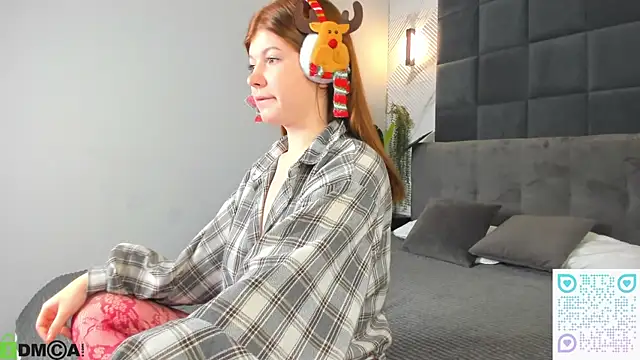 Snapshot of Nika_Jonson chatting on December 22, 2025, 8:03 am Nika Jonson online show from December 22, 2025, 8:03 am