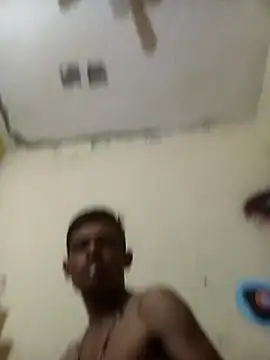 Snapshot of HSexy_Men00 chatting on December 17, 2025, 8:19 am HSexy Men00 online show from December 17, 2025, 8:19 am